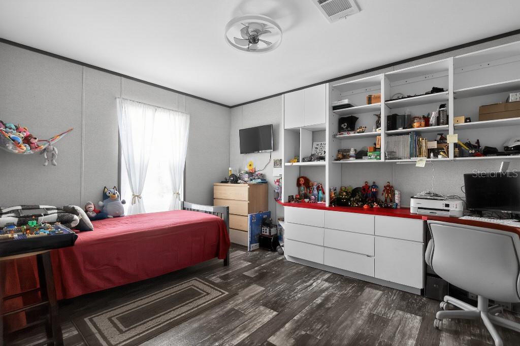 WILLISTON HLNDS - Residential