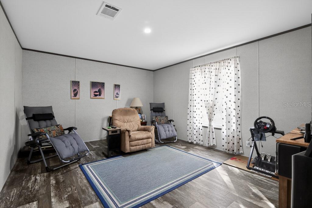 WILLISTON HLNDS - Residential