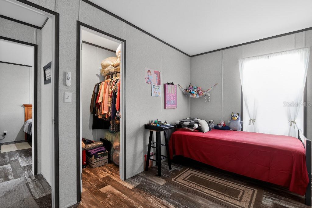 WILLISTON HLNDS - Residential