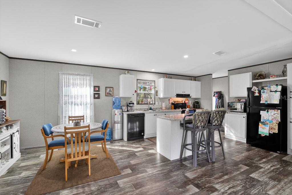 WILLISTON HLNDS - Residential