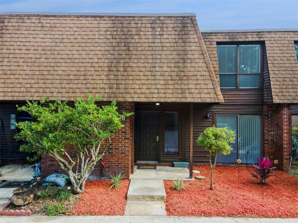 Photo of 1836 N Crystal Lake Drive, Lakeland, FL 33801 (MLS # S5140348)