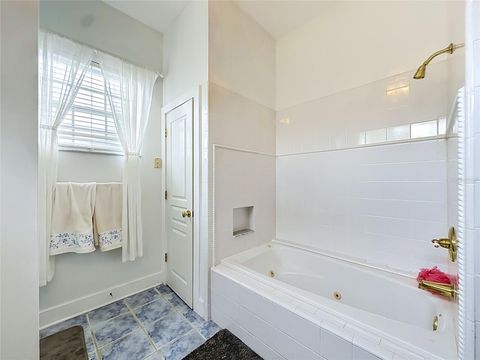 Tiny photo for 34122 Park Lane, Leesburg, FL 34788 (MLS # G5112328)