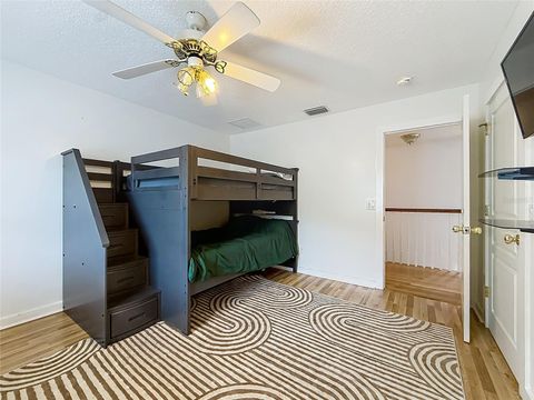 Tiny photo for 34122 Park Lane, Leesburg, FL 34788 (MLS # G5112328)