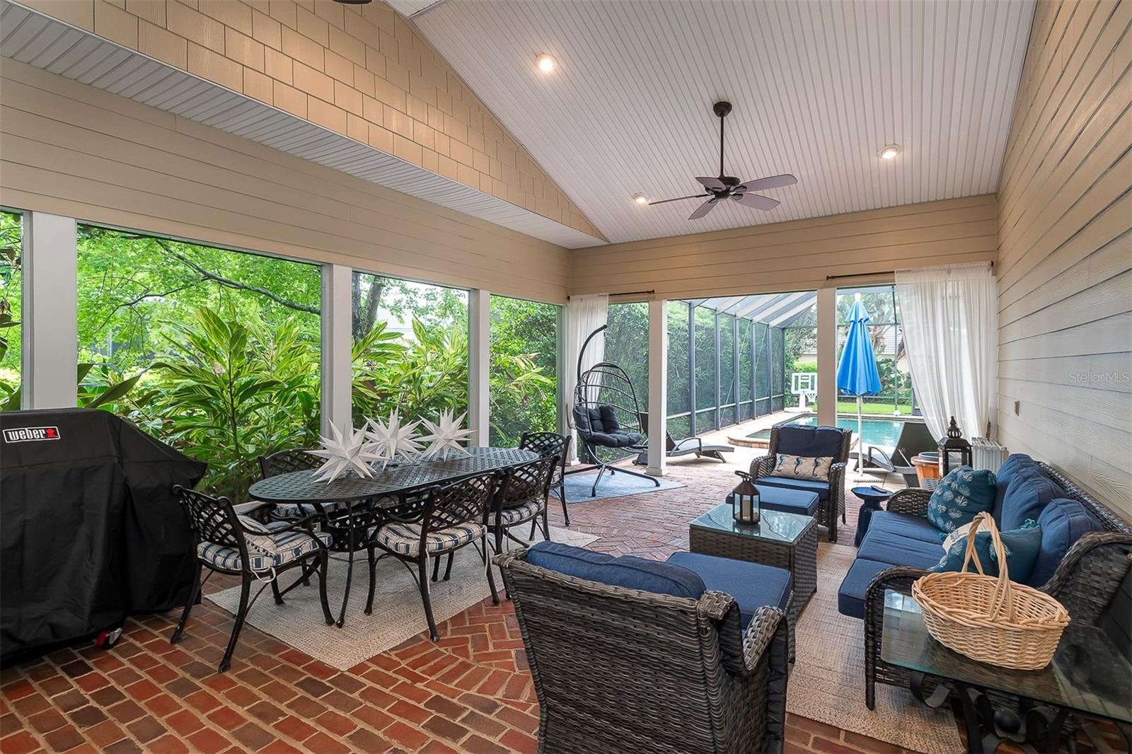 8335 LAKE BURDEN CIRCLE