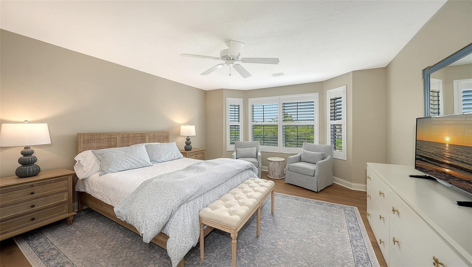 QUEENS HARBOUR - Residential