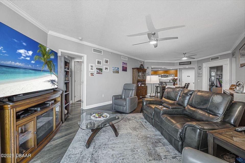 231 RIVERSIDE DRIVE 1907-1