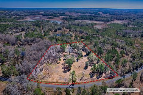 Tiny photo for 5851 NE 77th Avenue, Bronson, FL 32621 (MLS # GC537940)