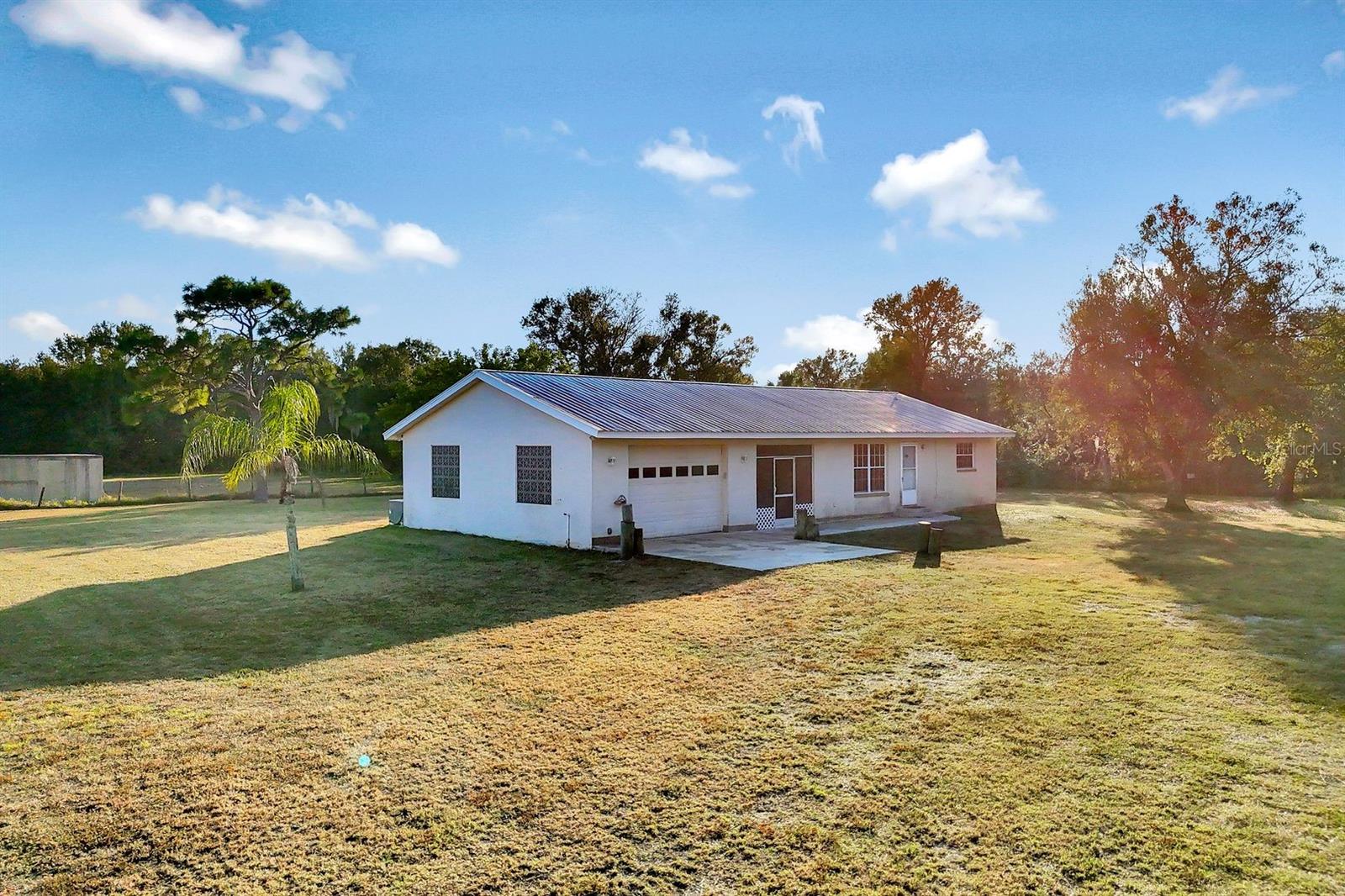 ACREAGE & UNREC - Residential