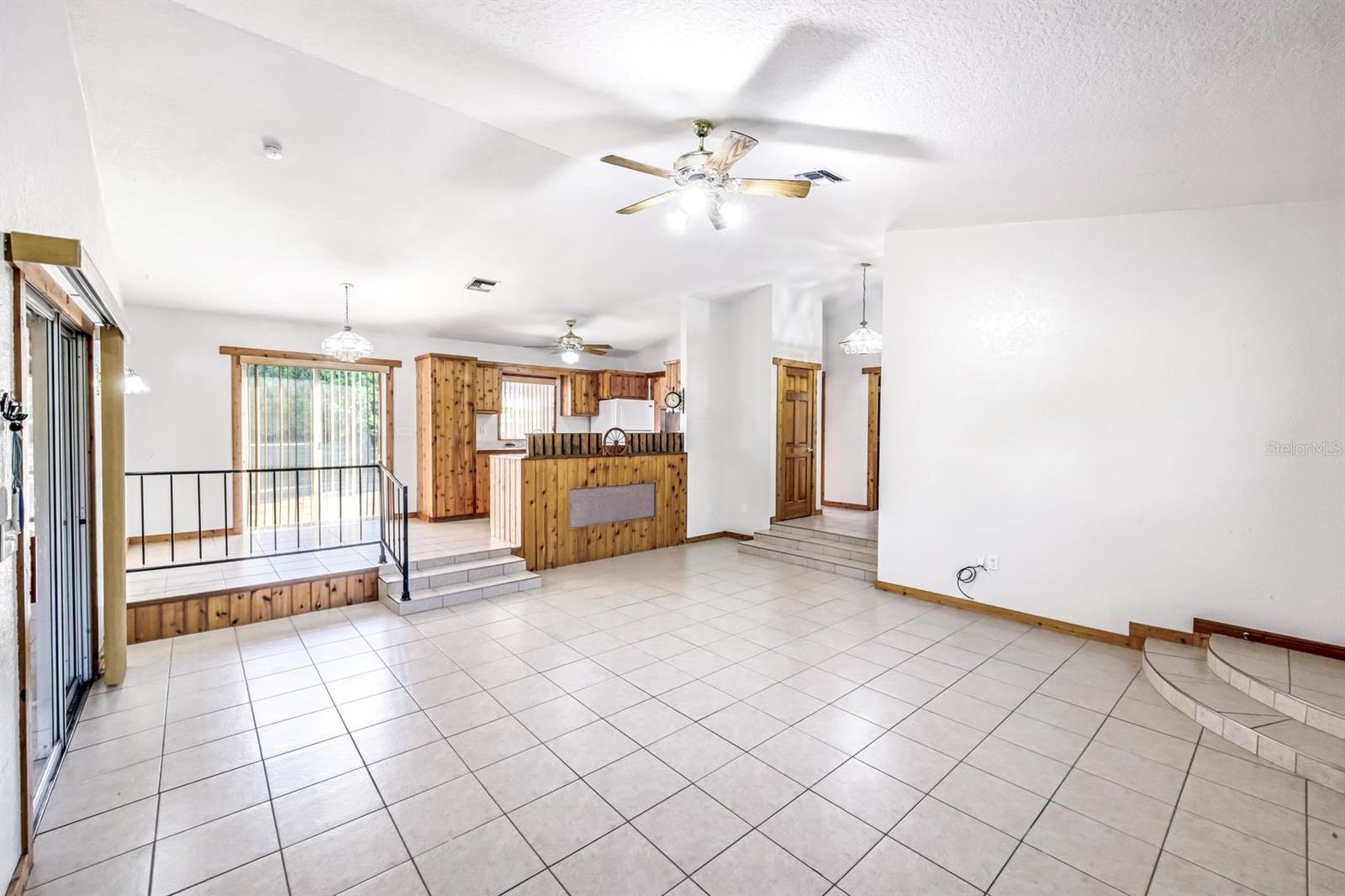 ACREAGE & UNREC - Residential