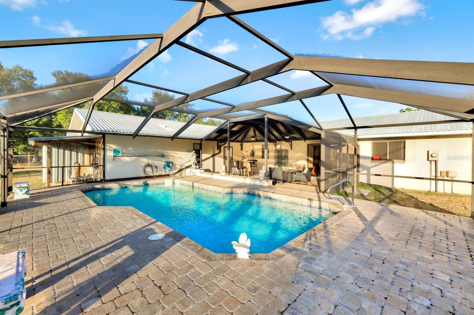 ACREAGE & UNREC - Residential