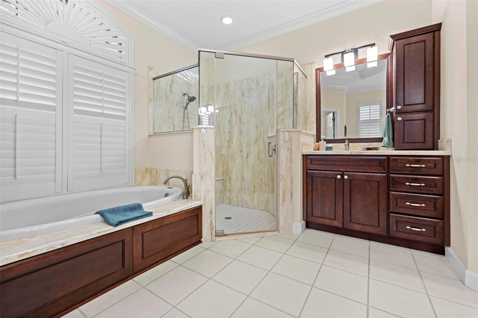 SILVERTHORN PH 1 - Residential