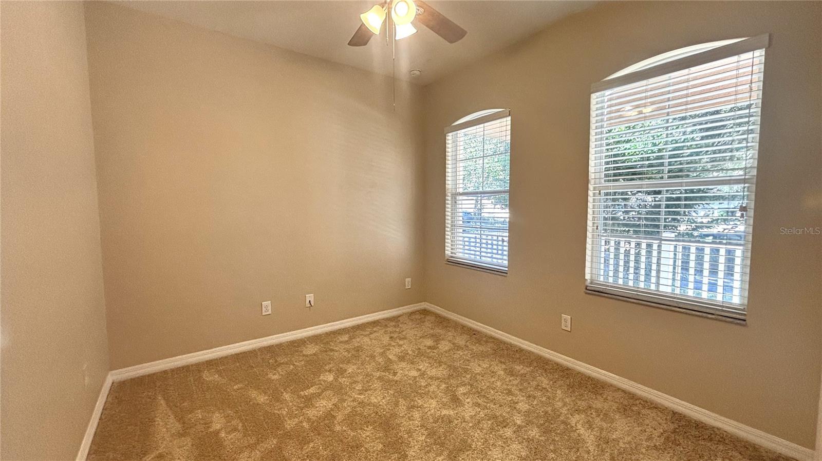 WATERS EDGE/LK NONA - Residential Lease