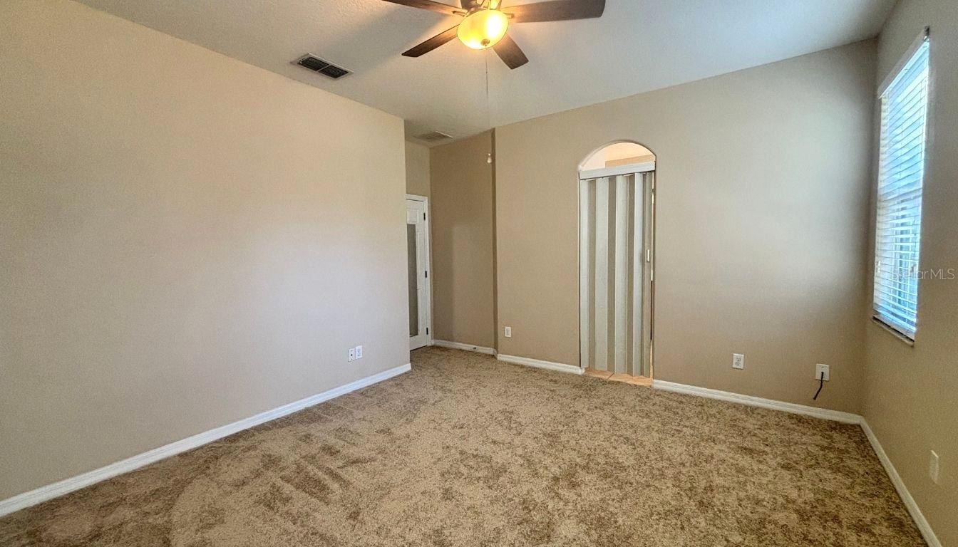 WATERS EDGE/LK NONA - Residential Lease