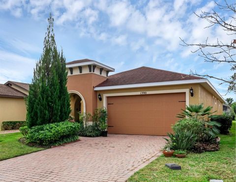 Photo of 1390 Harbor Ridge Drive, Kissimmee, FL 34759 (MLS # O6294709)