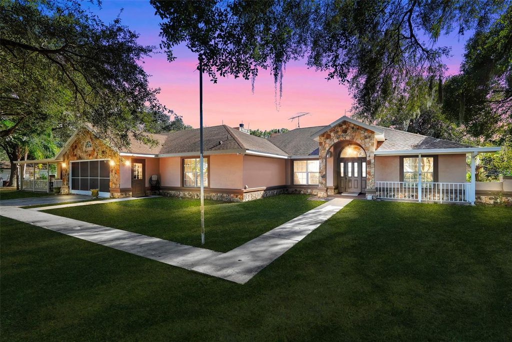 Photo of 17200 Peru Road, Umatilla, FL 32784 (MLS # G5105734)