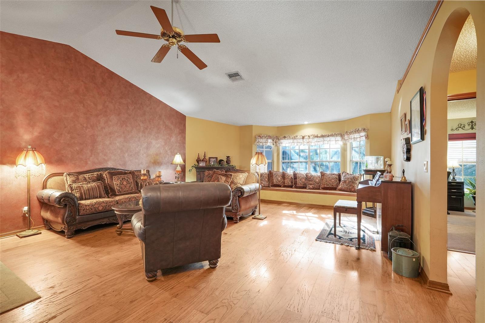 ACREAGE & UNREC - Residential