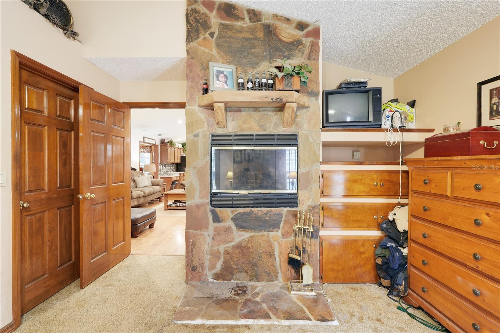 ACREAGE & UNREC - Residential