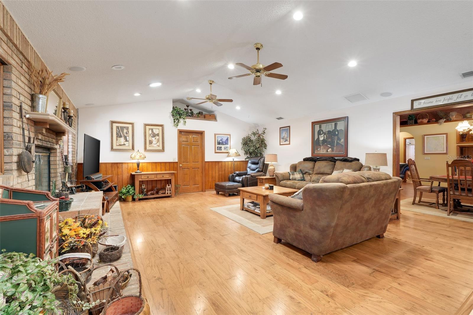 ACREAGE & UNREC - Residential