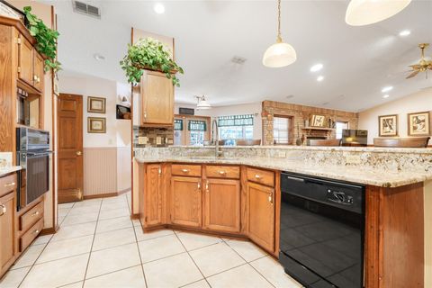 Tiny photo for 17200 Peru Road, Umatilla, FL 32784 (MLS # G5105734)