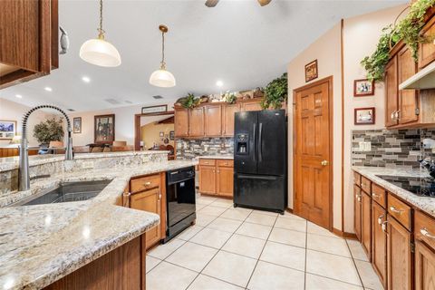 Tiny photo for 17200 Peru Road, Umatilla, FL 32784 (MLS # G5105734)