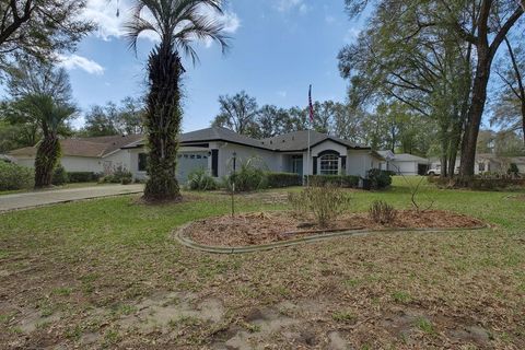 Tiny photo for 10121 SW 190th Court, Dunnellon, FL 34432 (MLS # OM719868)