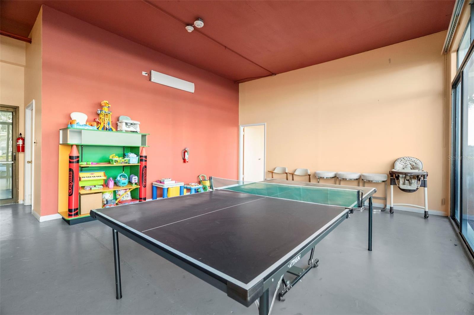 DIAMOND ISLE CONDO - Residential