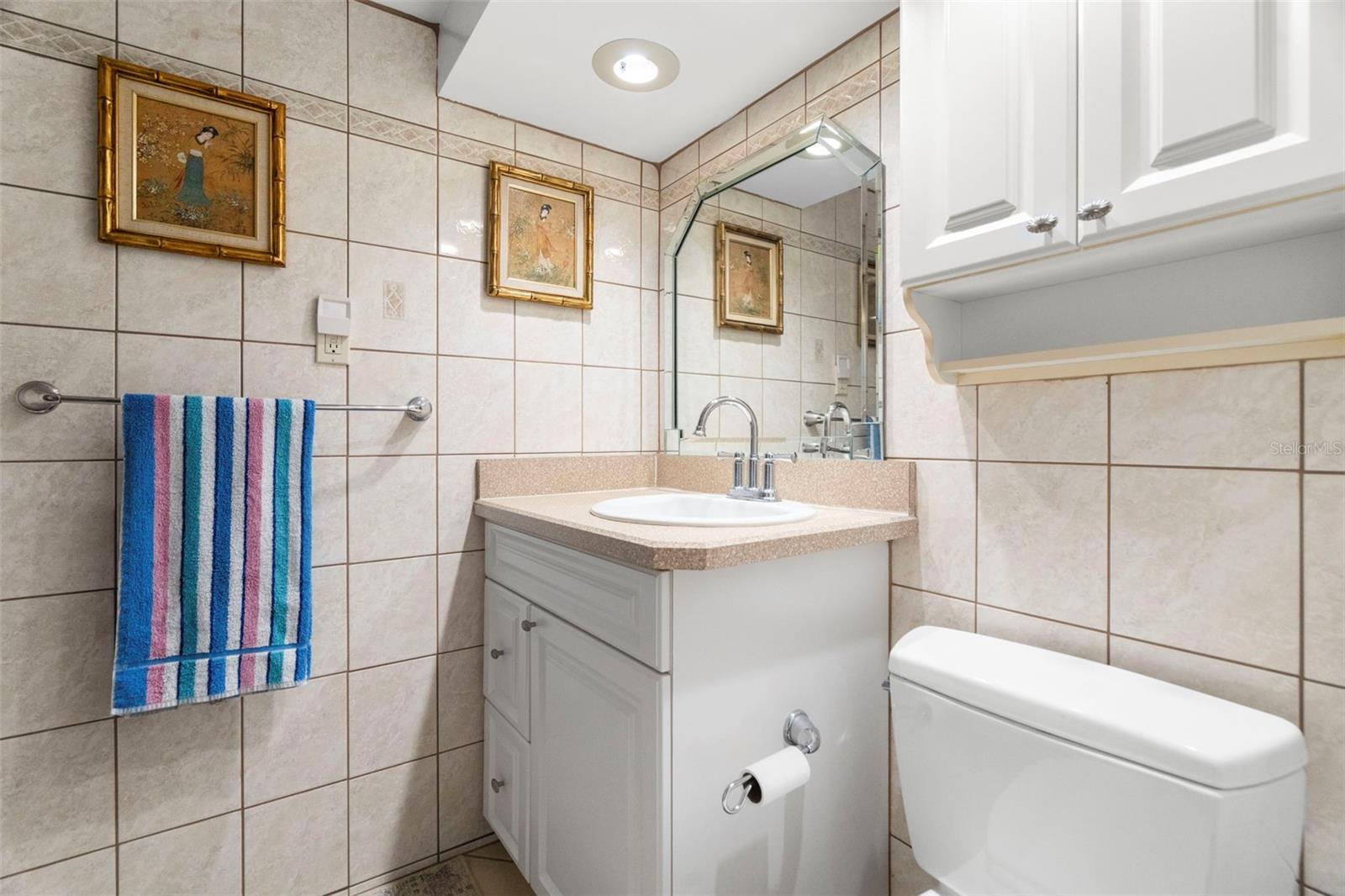 DIAMOND ISLE CONDO - Residential