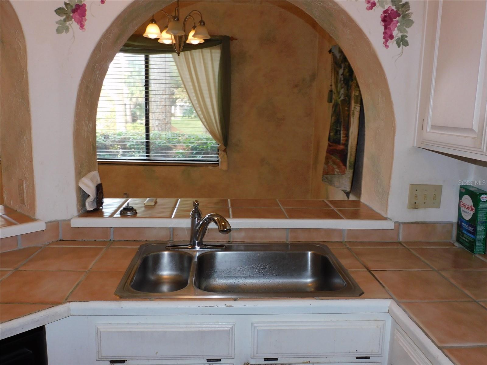 LA VITA CONDO PH 2 - Residential