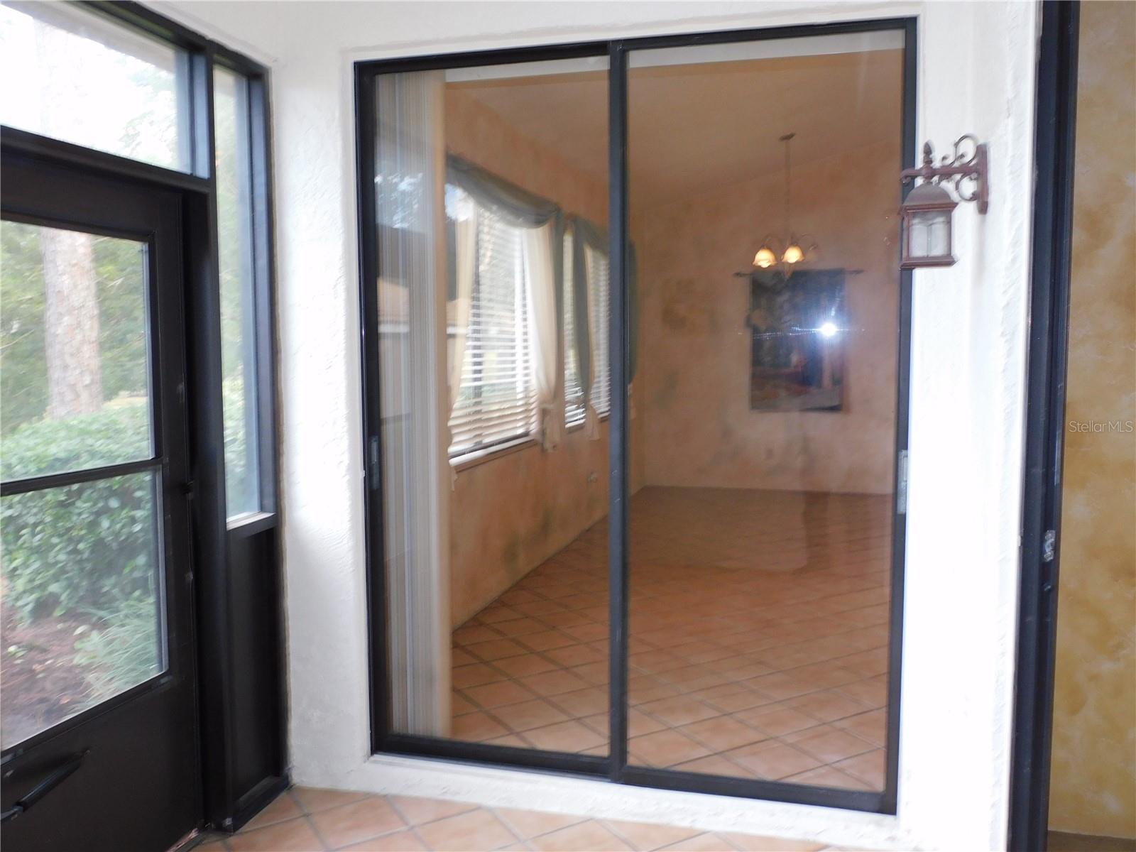 LA VITA CONDO PH 2 - Residential