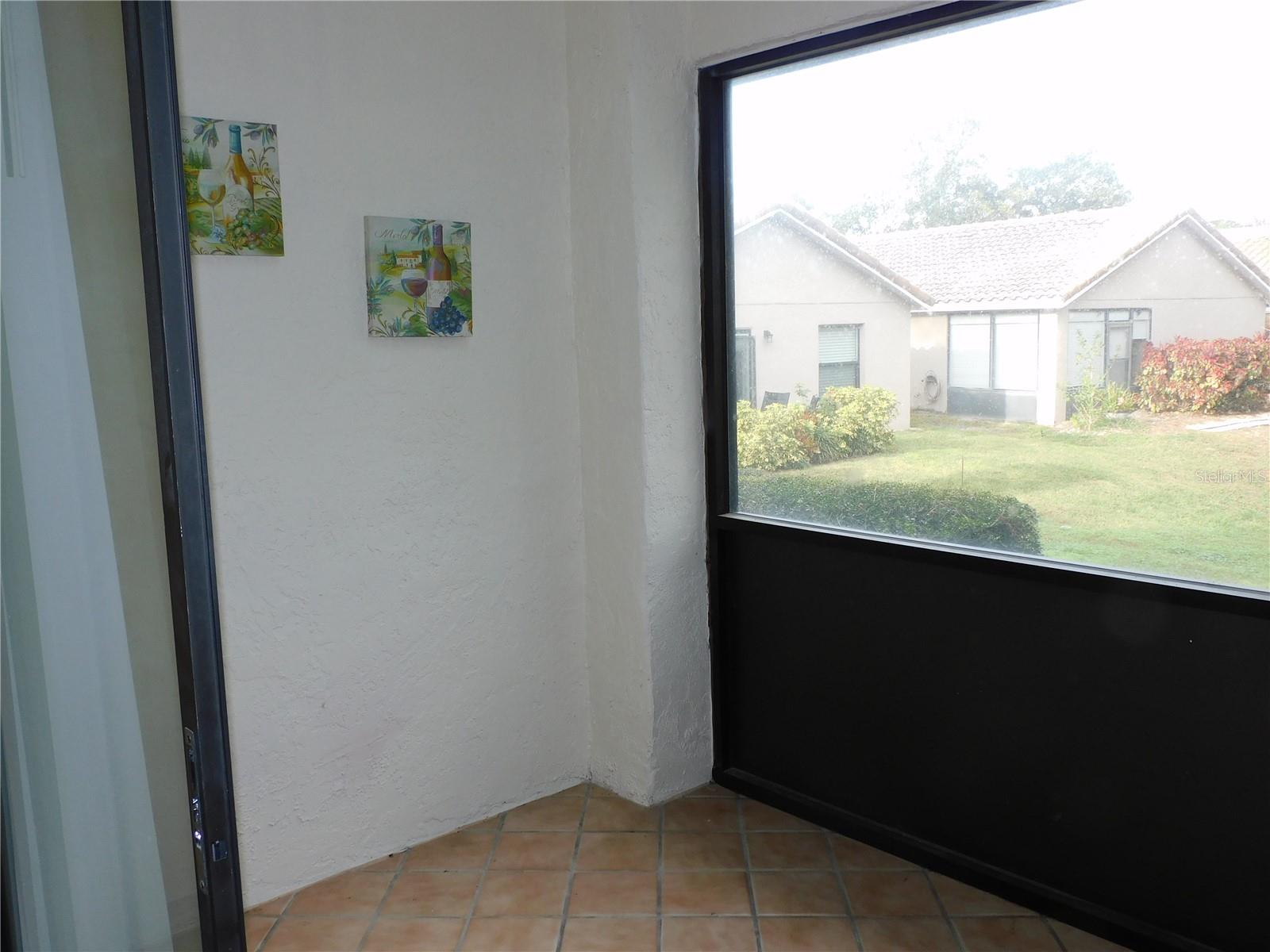 LA VITA CONDO PH 2 - Residential