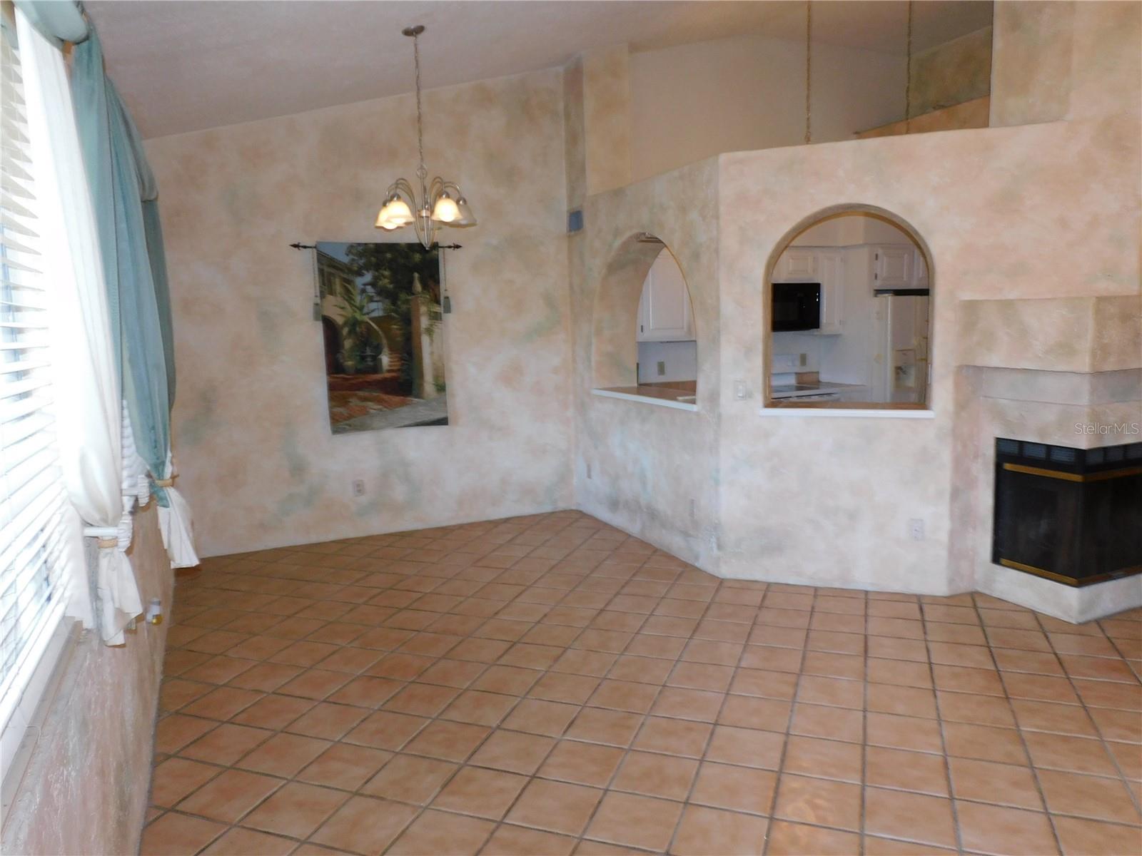 LA VITA CONDO PH 2 - Residential