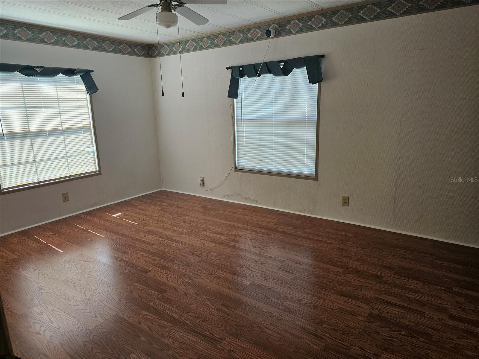 BRIAR CREEK MOBILE HOME COMMUNITY I CONDO - Residential