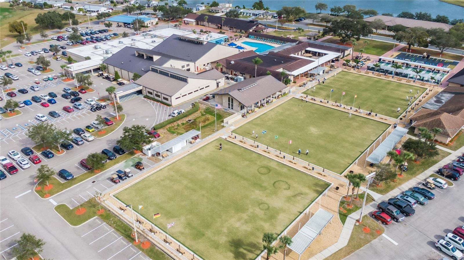 CALOOSA COUNTRY CLUB ESTATES U - Residential