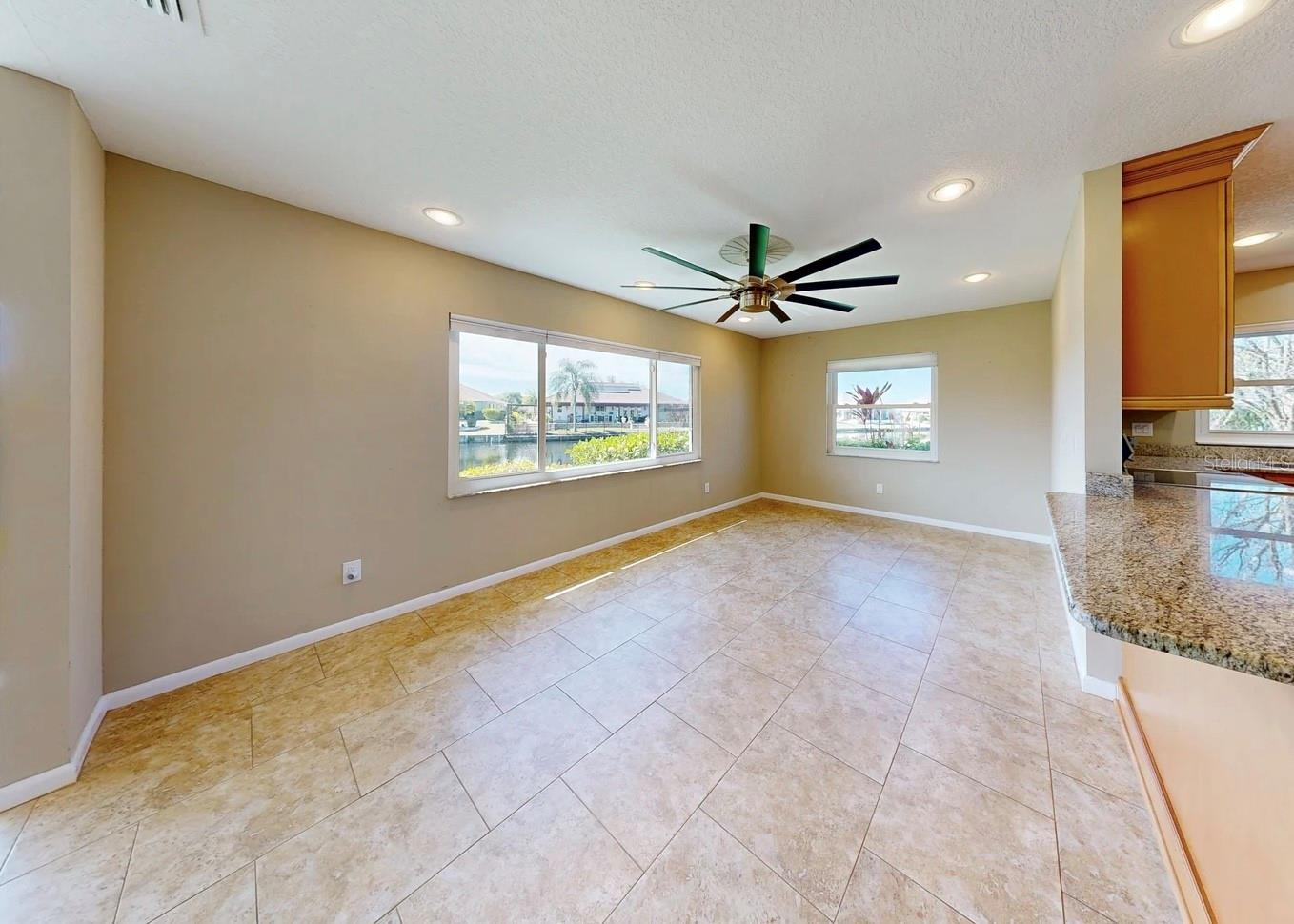 CALOOSA COUNTRY CLUB ESTATES U - Residential