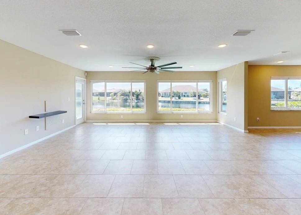 CALOOSA COUNTRY CLUB ESTATES U - Residential