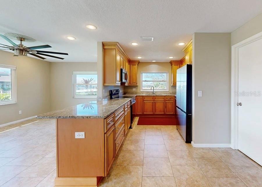 CALOOSA COUNTRY CLUB ESTATES U - Residential