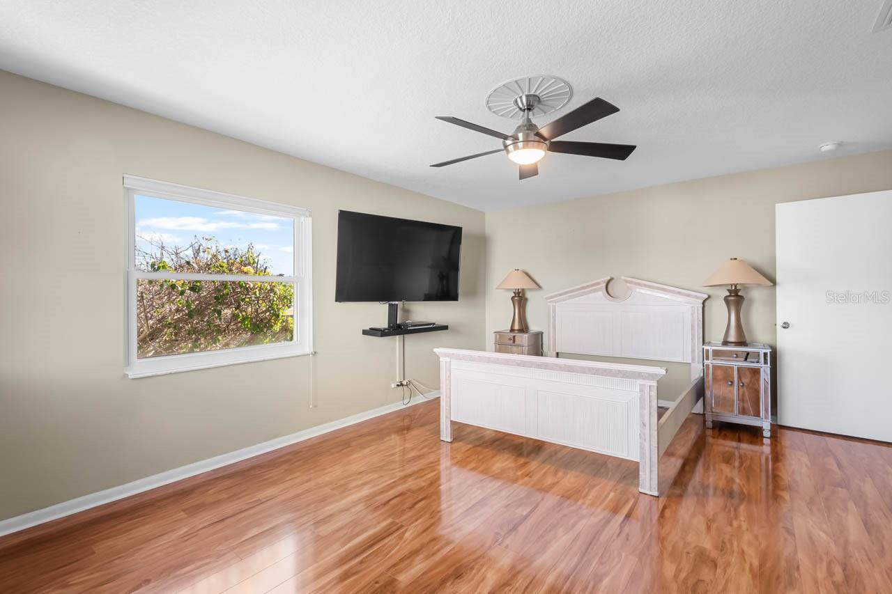 CALOOSA COUNTRY CLUB ESTATES U - Residential