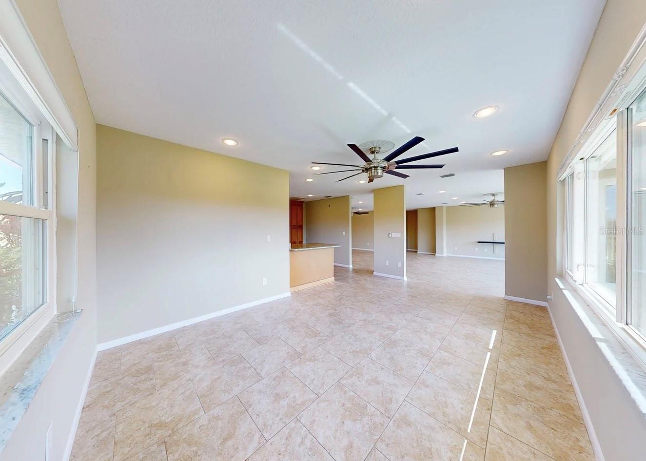 CALOOSA COUNTRY CLUB ESTATES U - Residential