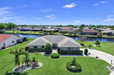 Photo of 2110 W View Drive, Sun City Center, FL 33573 (MLS # TB8474897)