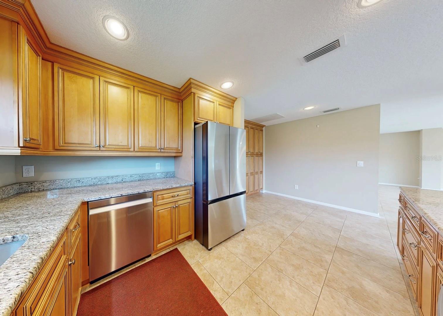 CALOOSA COUNTRY CLUB ESTATES U - Residential