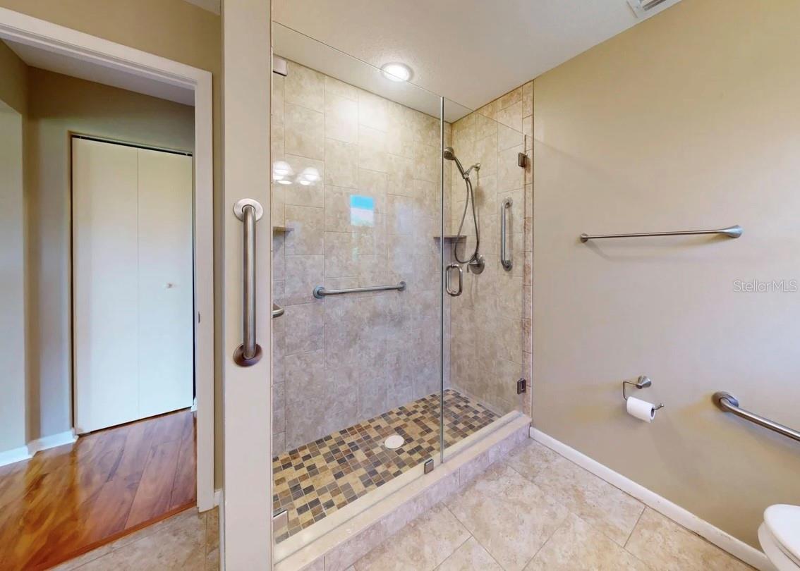 CALOOSA COUNTRY CLUB ESTATES U - Residential