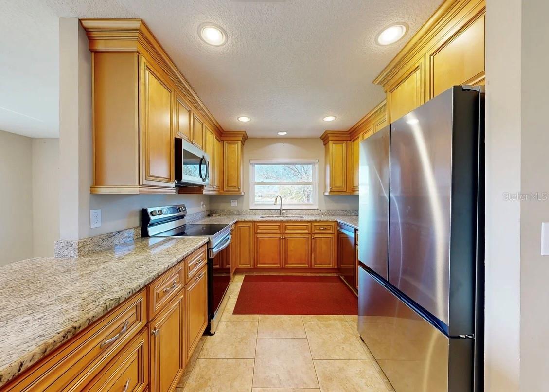 CALOOSA COUNTRY CLUB ESTATES U - Residential