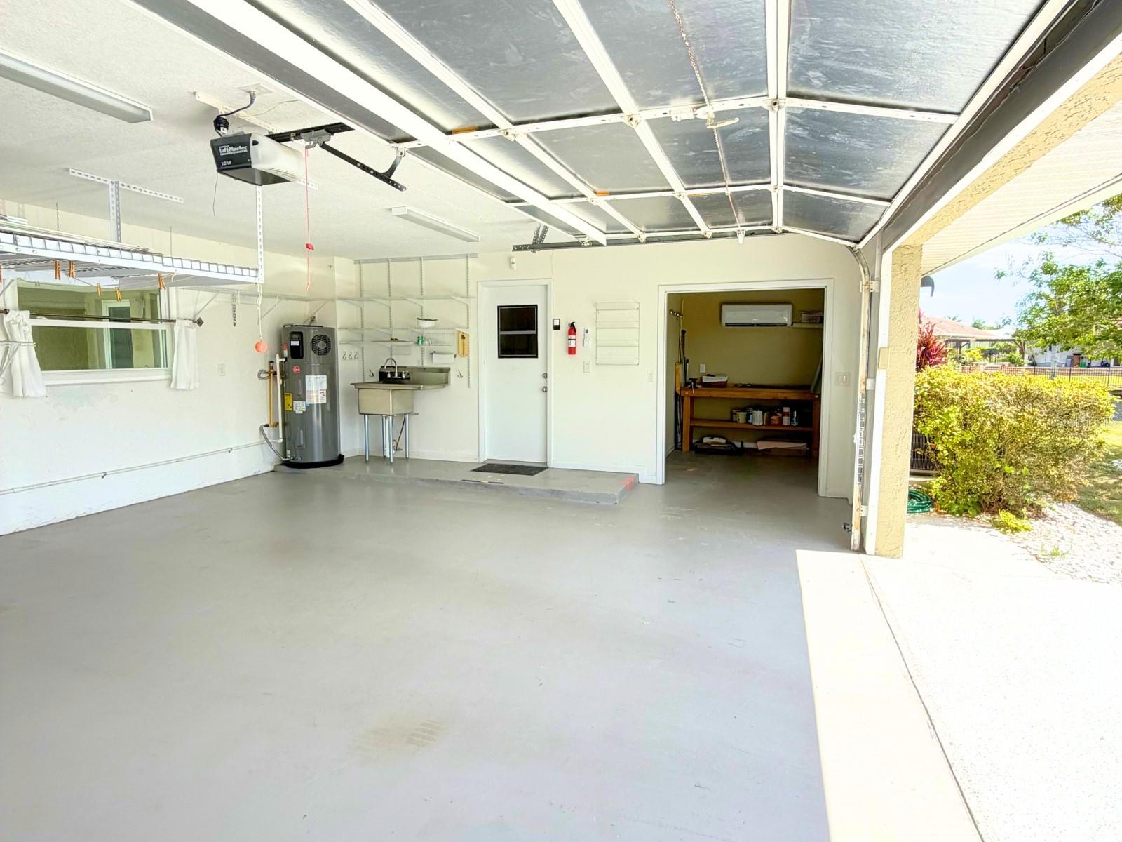 CALOOSA COUNTRY CLUB ESTATES U - Residential