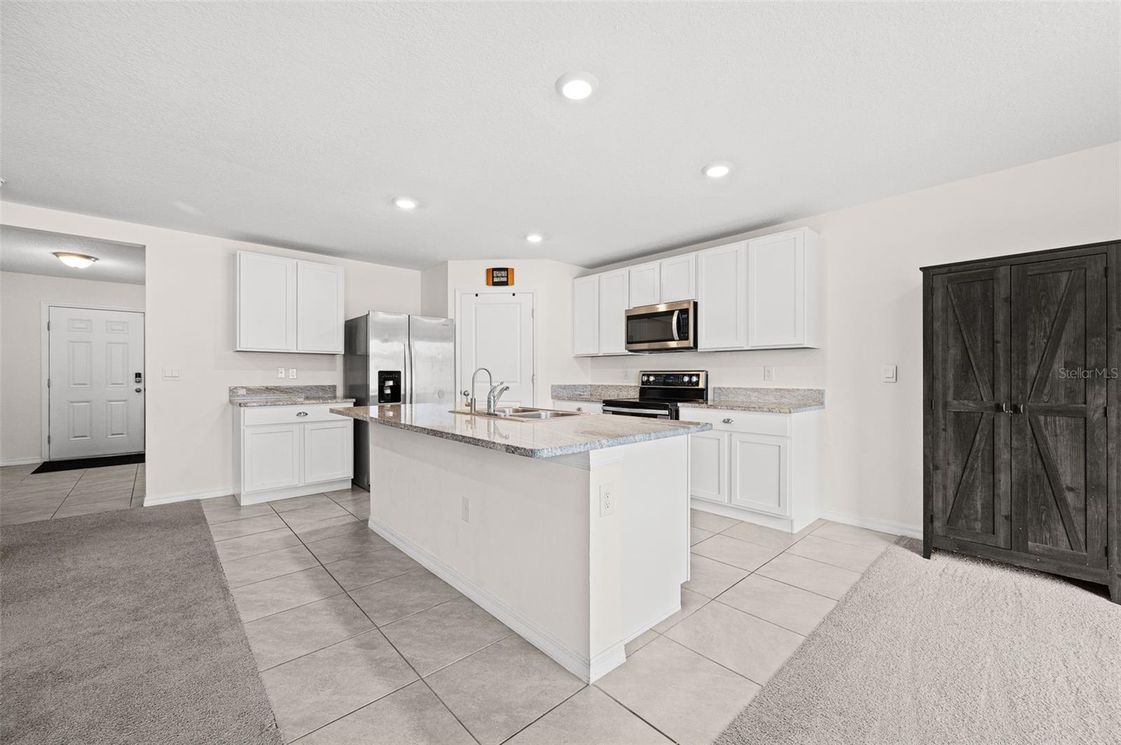 AVALON WOODS PH 1A PB 37 PG 70 - Residential