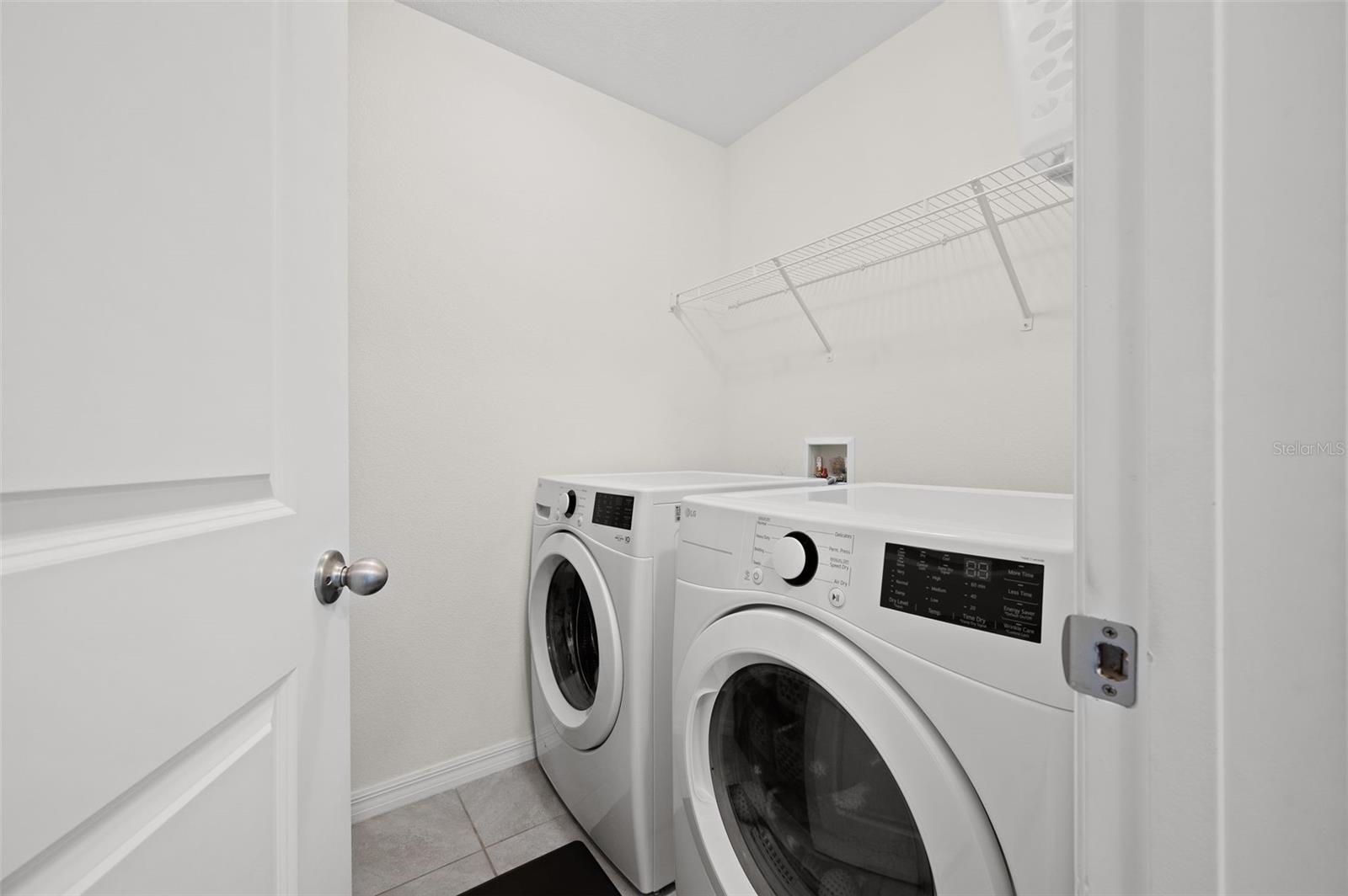 AVALON WOODS PH 1A PB 37 PG 70 - Residential