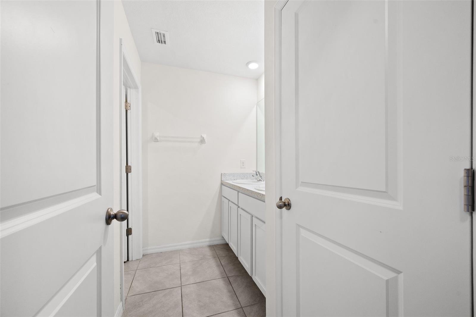 AVALON WOODS PH 1A PB 37 PG 70 - Residential