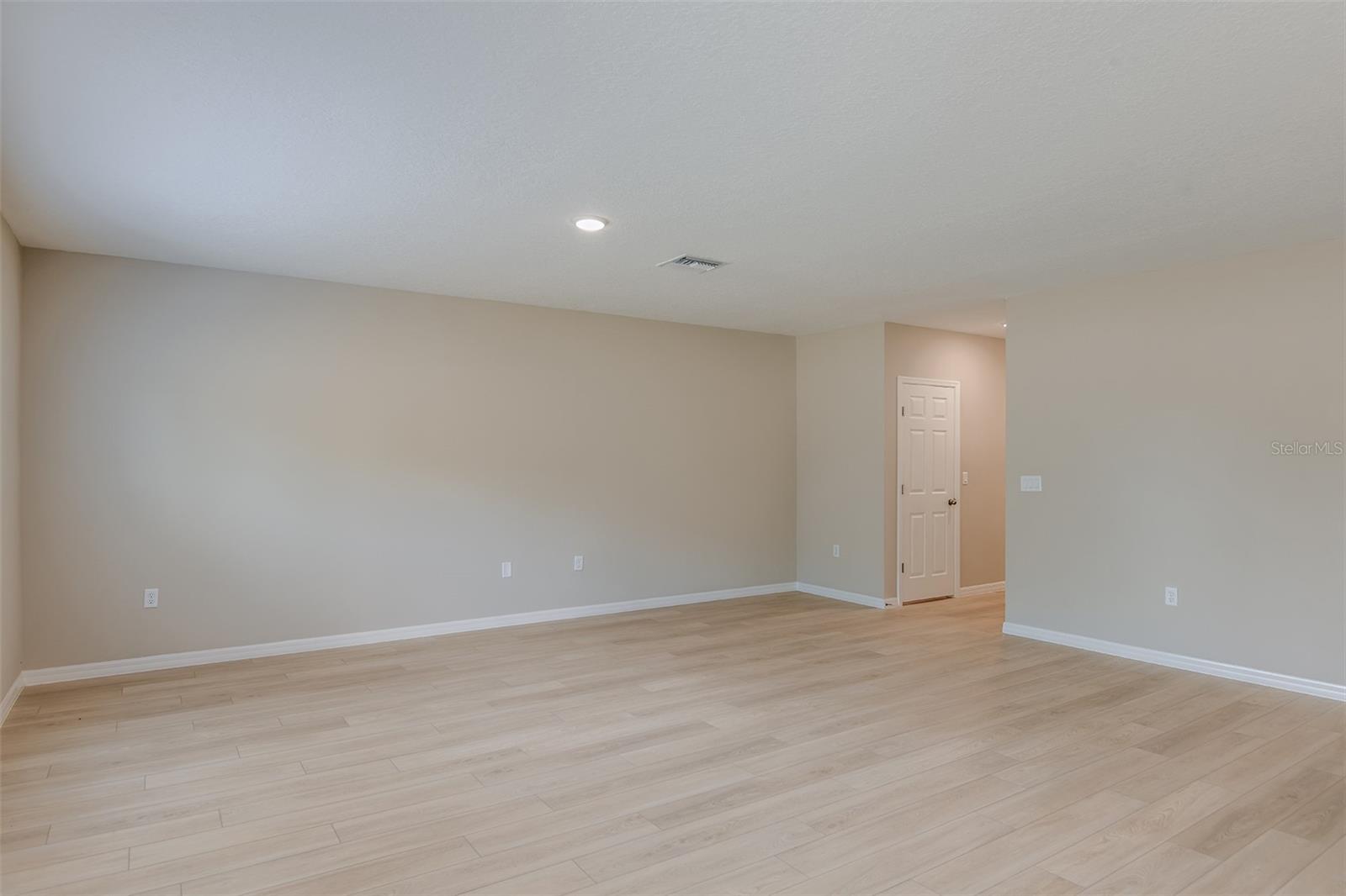 37214 SAGEMOOR DRIVE