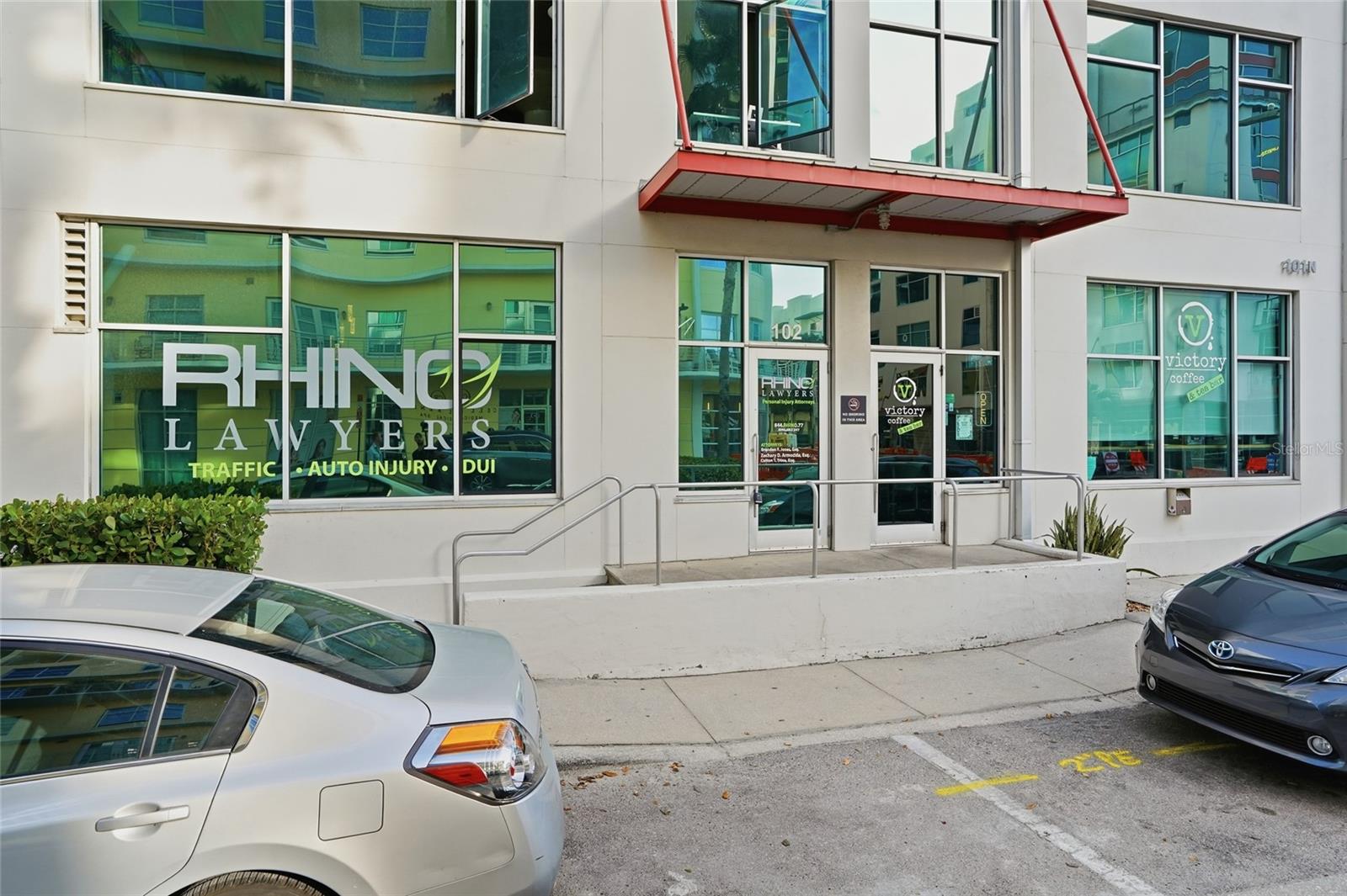 THE PLACE AT CHANNELSIDE A CON - Residential