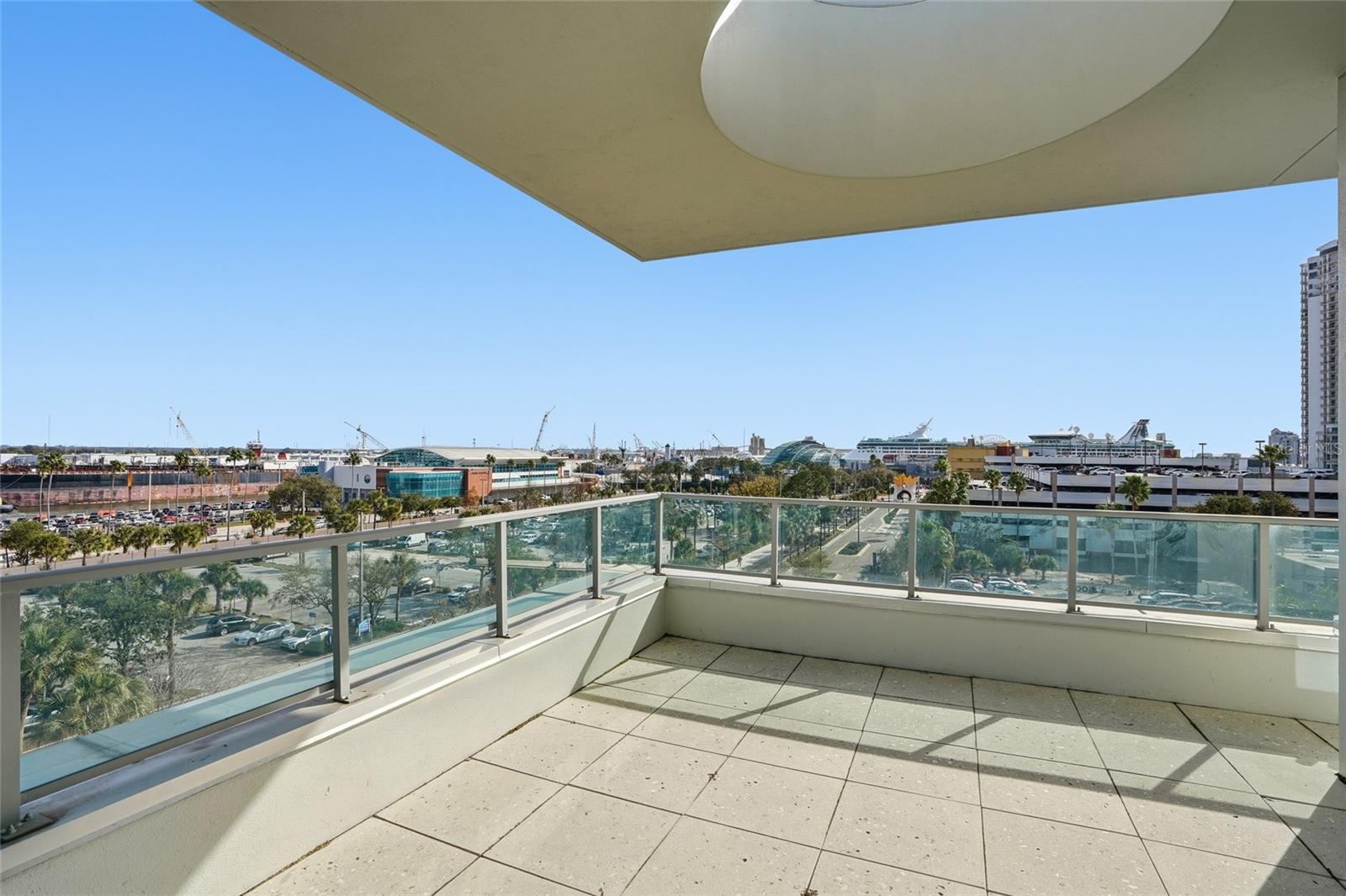 THE PLACE AT CHANNELSIDE A CON - Residential