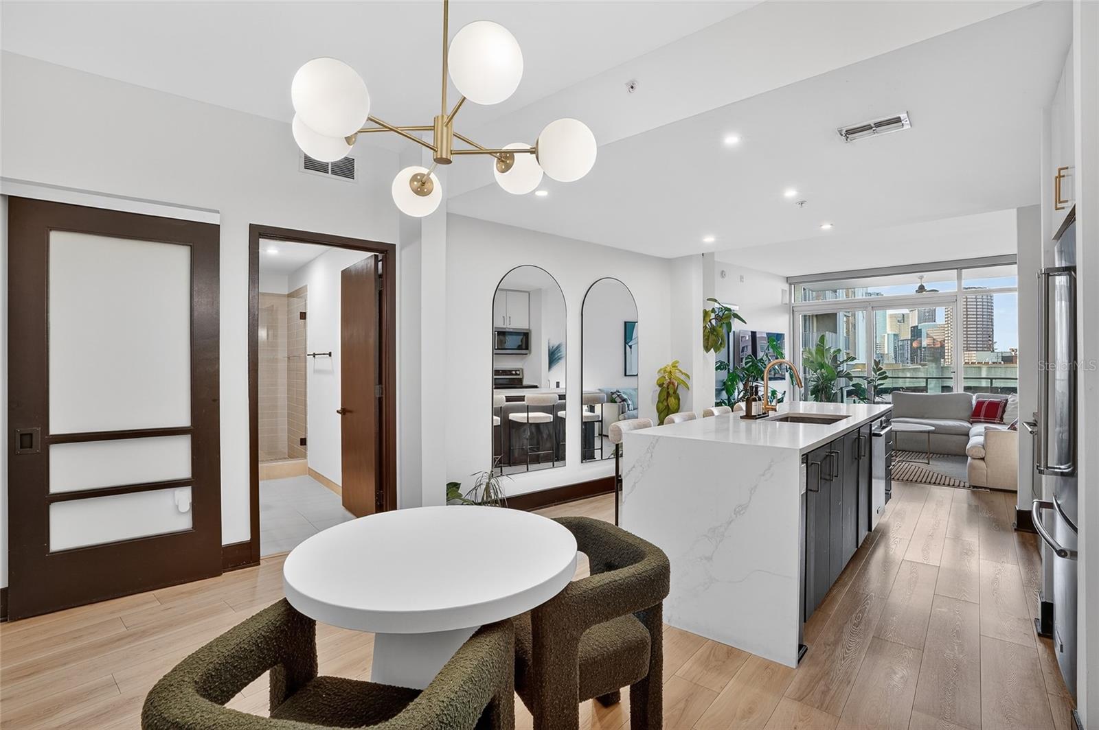 THE PLACE AT CHANNELSIDE A CON - Residential